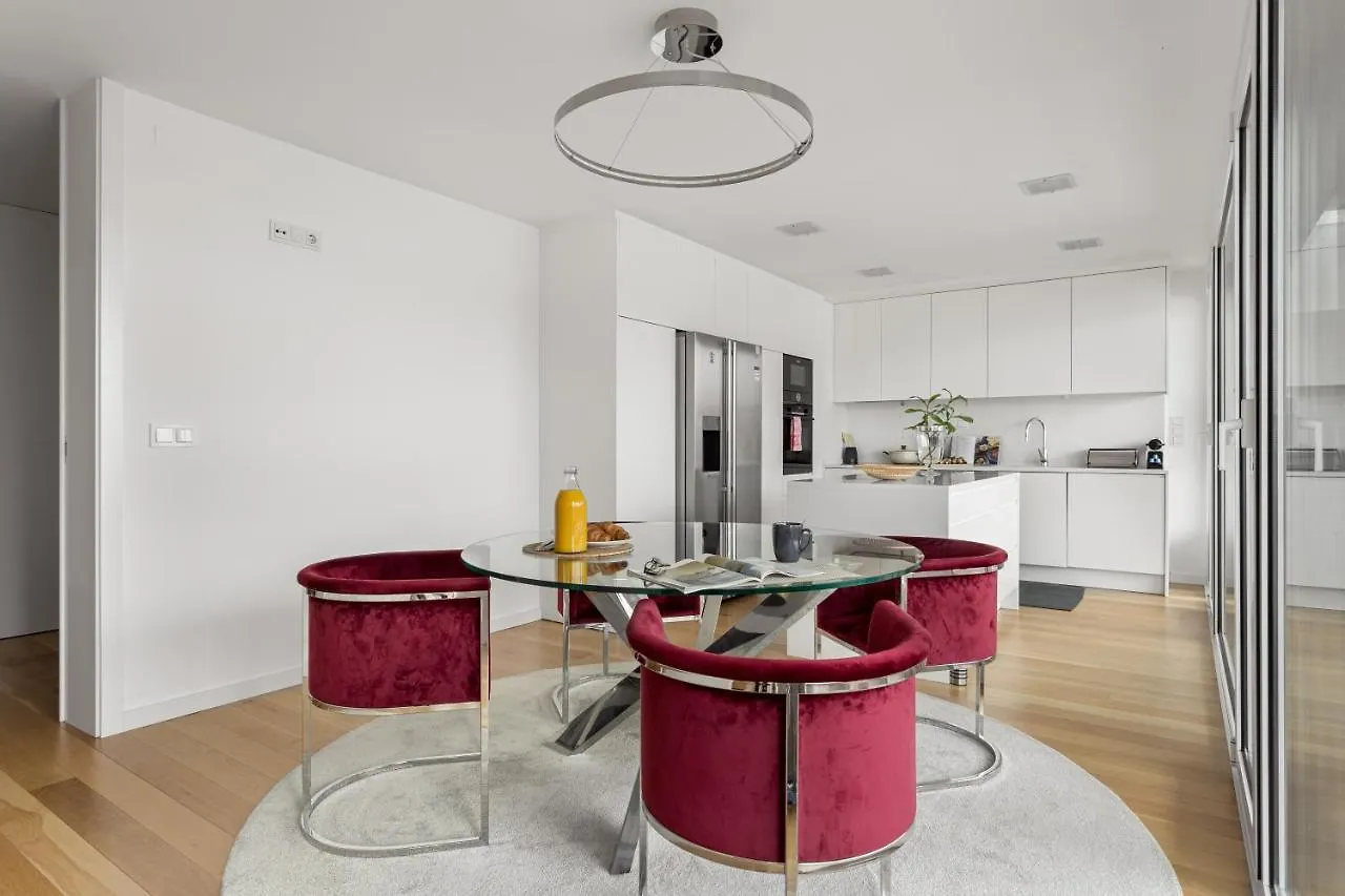 Modern 3Br With Terrace In Benfica By Host For Us Apartman Lisboa