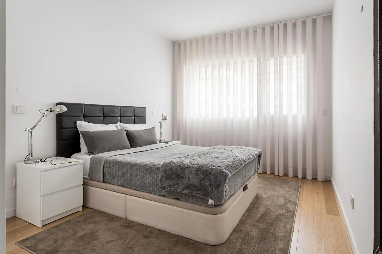 Modern 3Br With Terrace In Benfica By Host For Us Apartman Lisboa