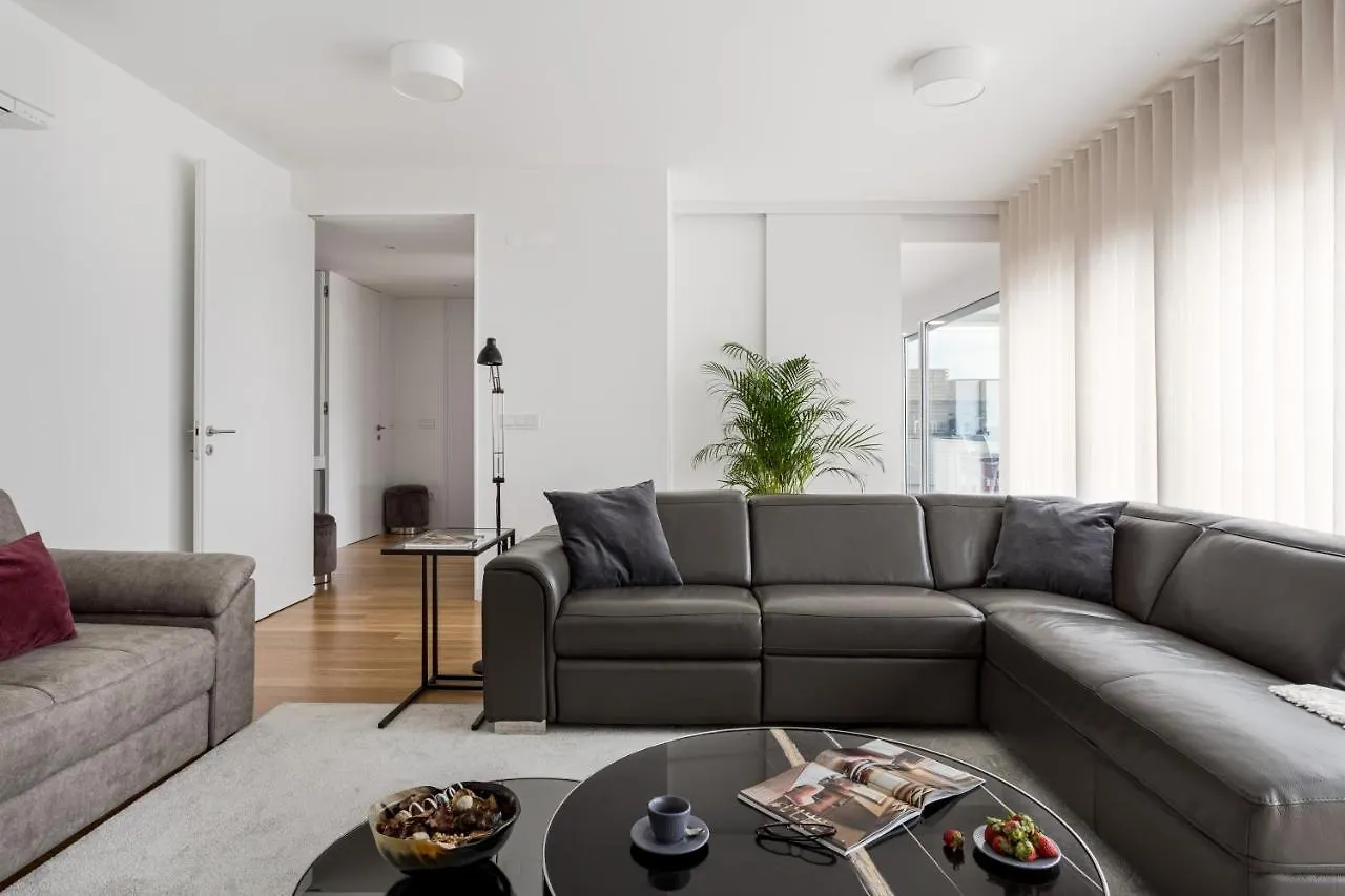 Modern 3Br With Terrace In Benfica By Host For Us Apartman Lisboa 0*,