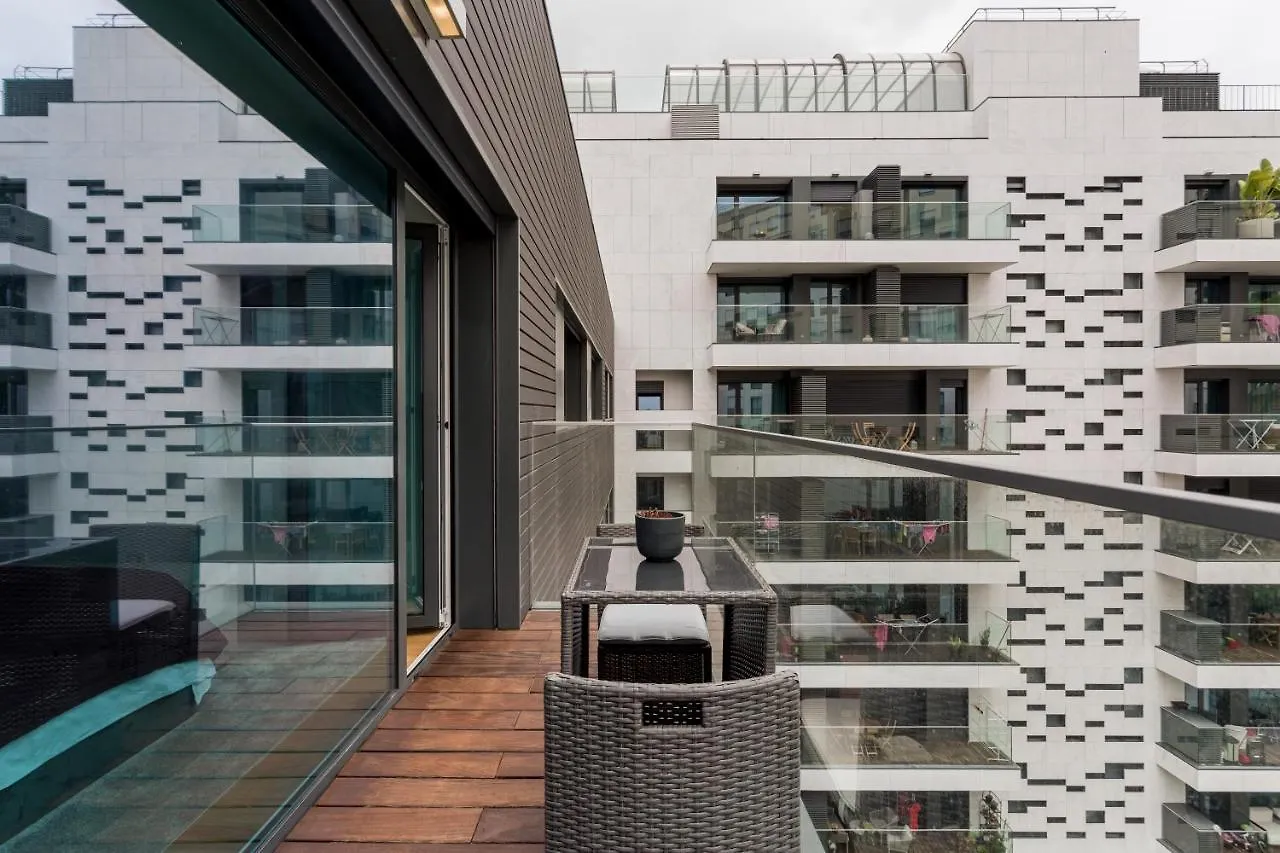 Modern 3Br With Terrace In Benfica By Host For Us Apartman Lisboa 0*,  Portugália
