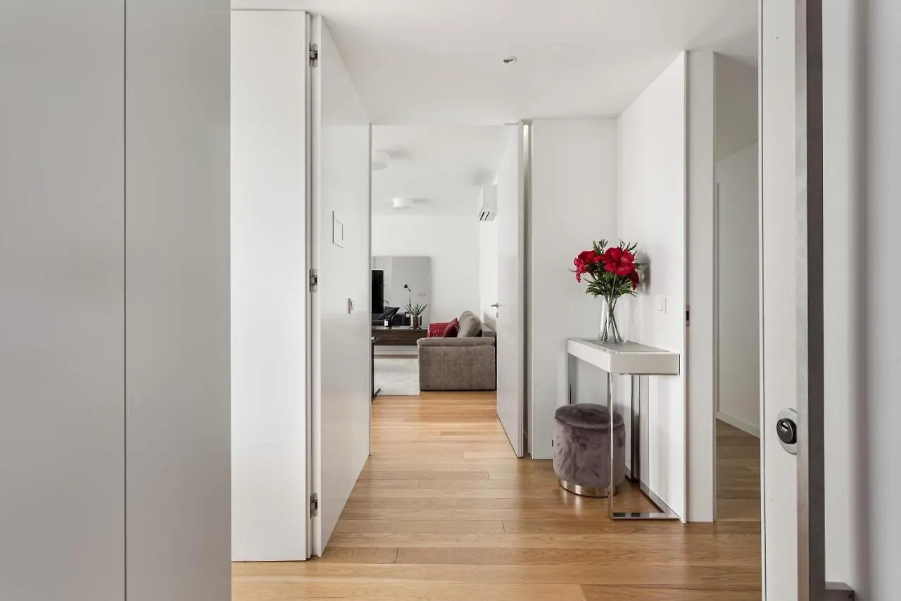 Modern 3Br With Terrace In Benfica By Host For Us Διαμέρισμα Lisboa